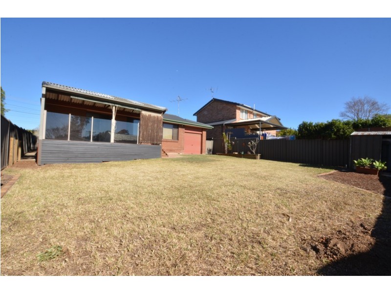 24 Winnipeg Street, Seven Hills NSW 2147