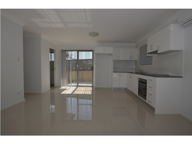 17a Grove Place, Prospect NSW 2148