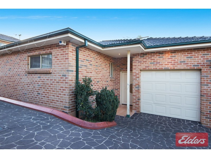 7a Carinya Road, Girraween NSW 2145