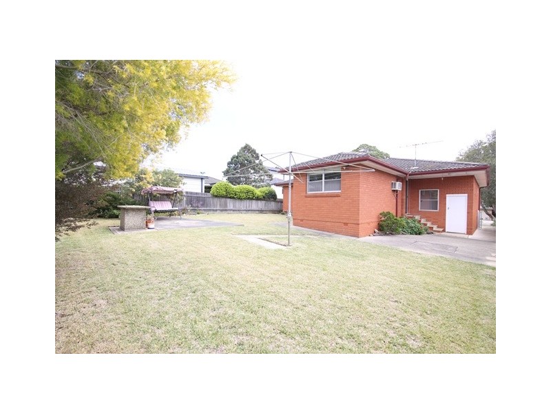7 Renoir Street, Old Toongabbie NSW 2146