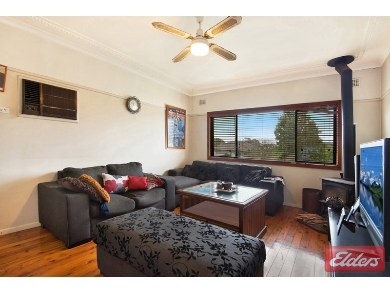 16 Scott Street, Toongabbie NSW 2146