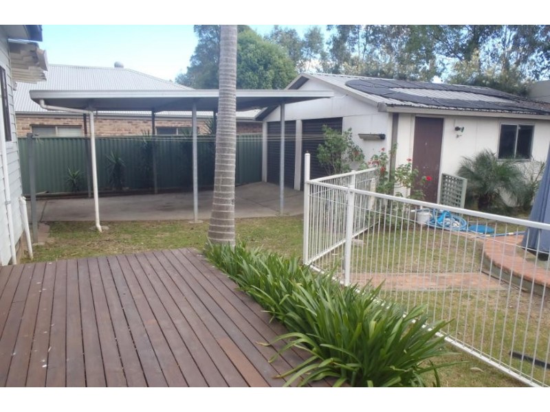 17 Peachtree Avenue, Constitution Hill NSW 2145