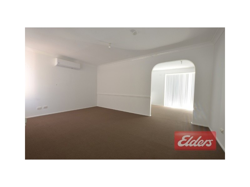 6 Emma Crescent, Constitution Hill NSW 2145