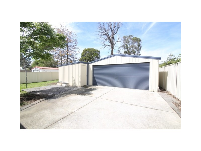 28 Eighth Avenue, Seven Hills NSW 2147