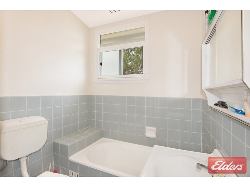 2 Dallas Place, Toongabbie NSW 2146