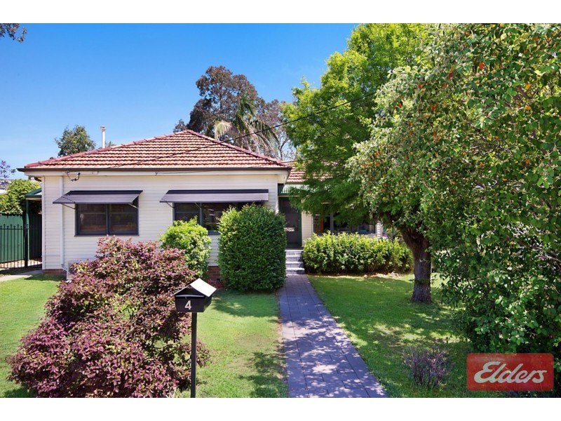 4 Scott Street, Toongabbie NSW 2146