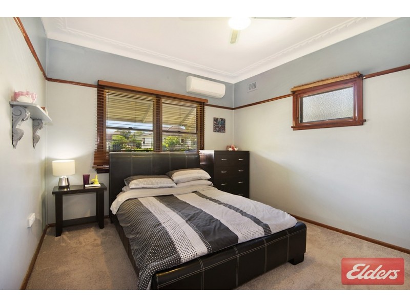 4 Scott Street, Toongabbie NSW 2146