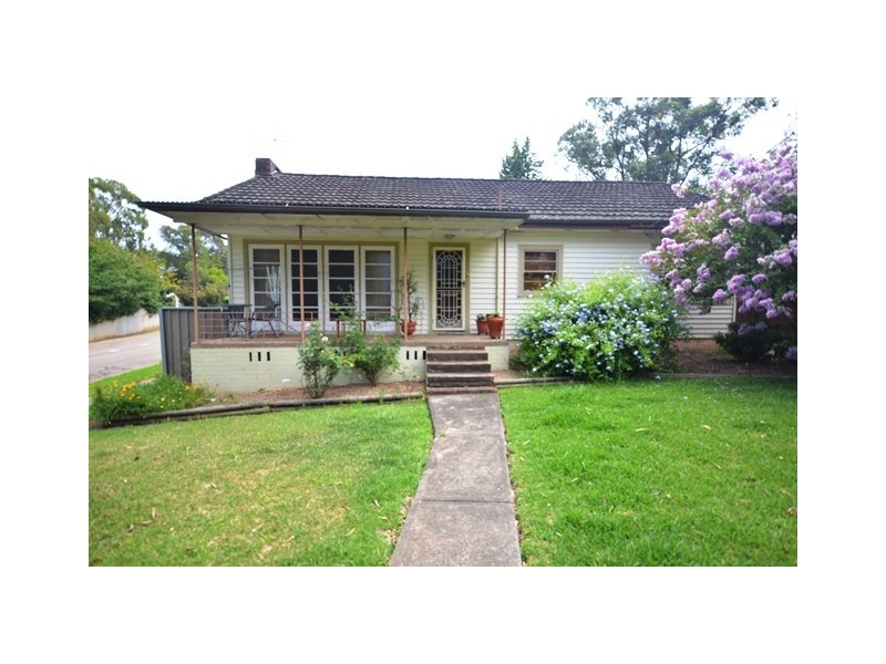 17 Burrabogee Road, Pendle Hill NSW 2145