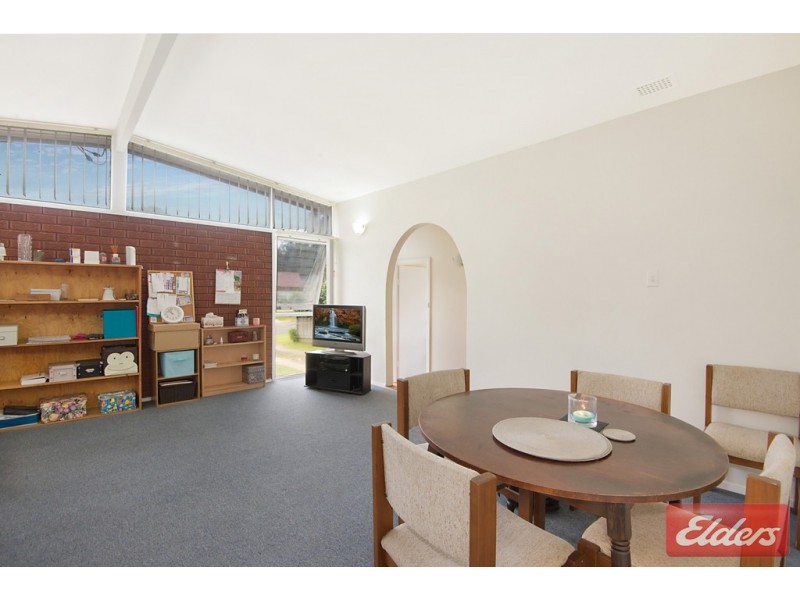 2 Dallas Place, Toongabbie NSW 2146