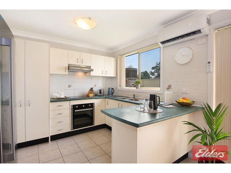 8/31-33 Tungarra Road, Girraween NSW 2145