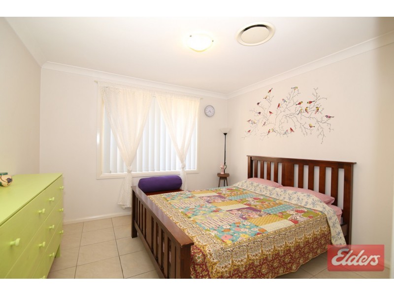 6 Memphis Crescent, Toongabbie NSW 2146