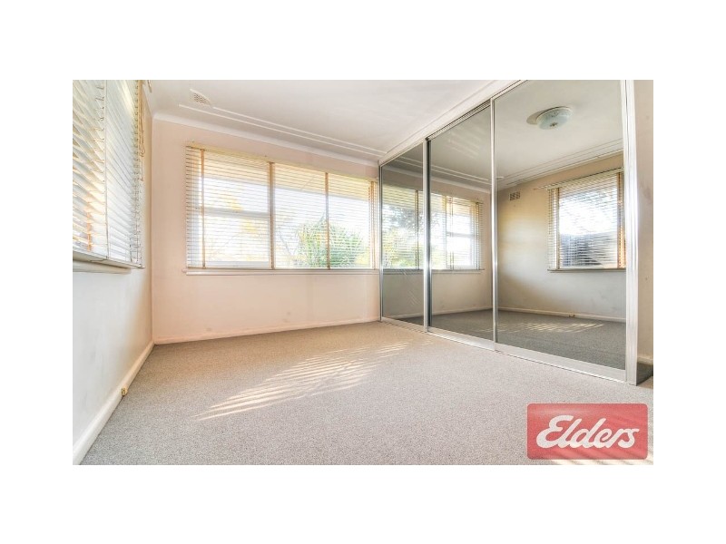 39 Fitzwilliam Road, Toongabbie NSW 2146