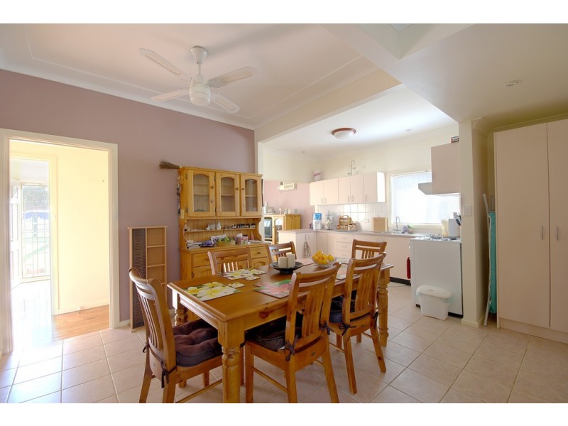 16 Mansfield Street, Girraween NSW 2145