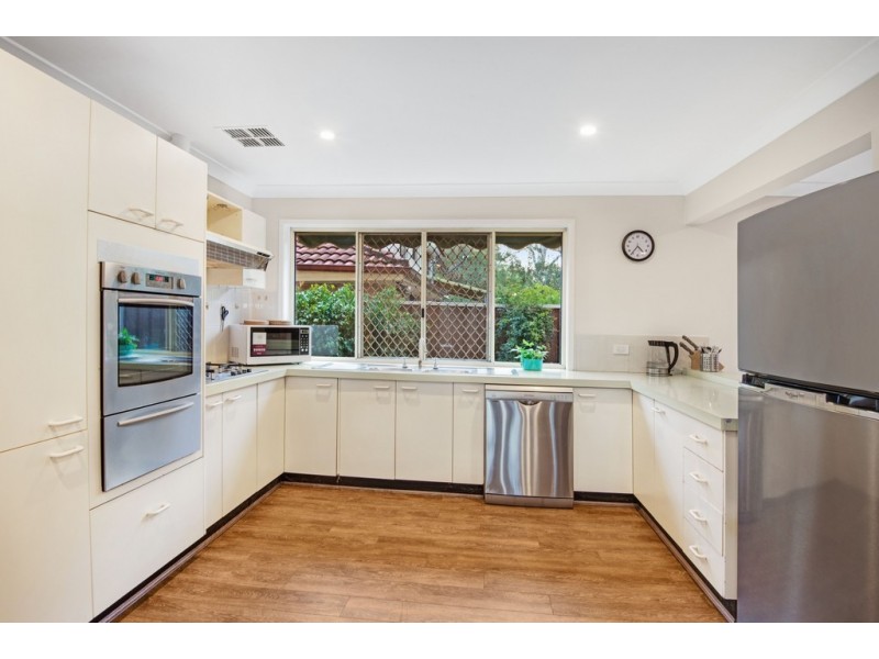 22 Austin Woodbury Place, Toongabbie NSW 2146