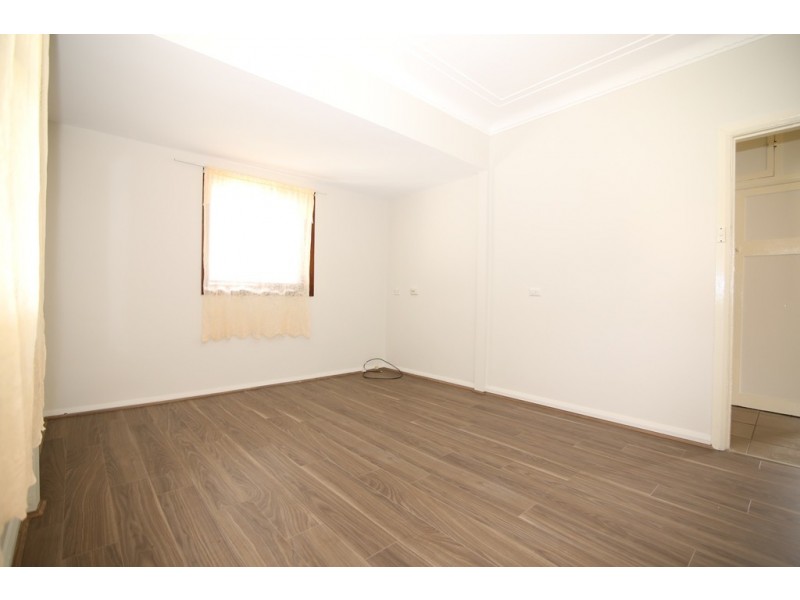 38 Portico Parade, Toongabbie NSW 2146