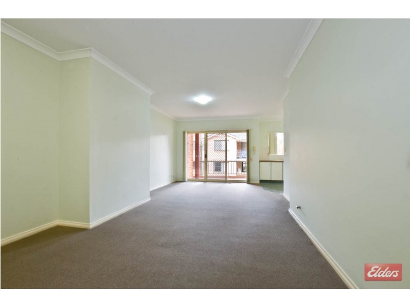 18/221-223 Dunmore Street, Pendle Hill NSW 2145