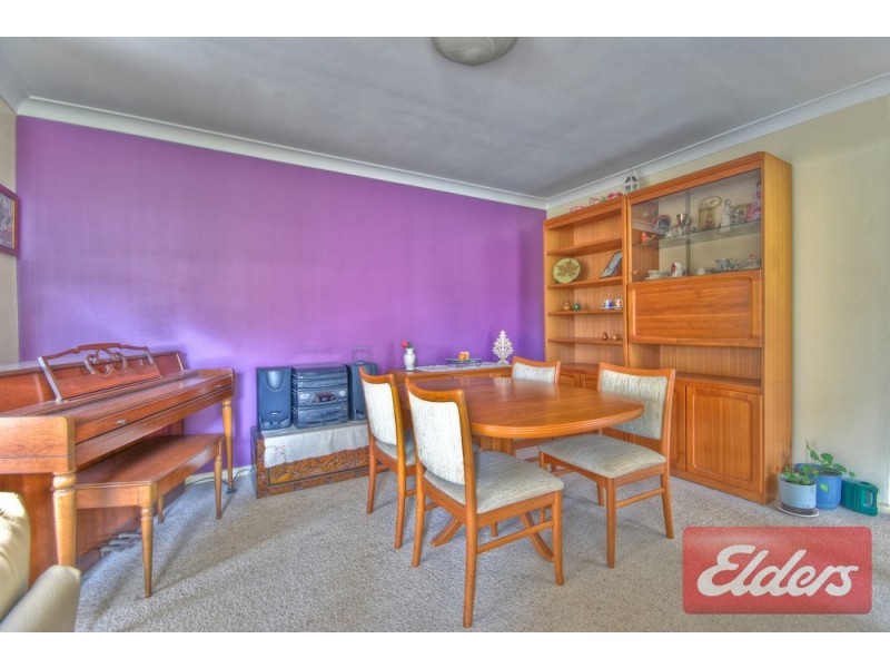 2/43a Carinya Road, Girraween NSW 2145