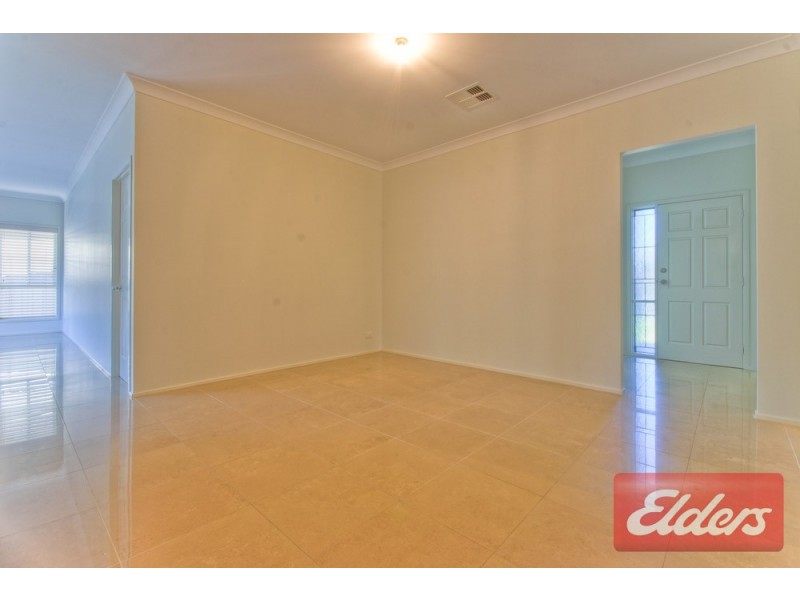 12 Elva Street, Toongabbie NSW 2146