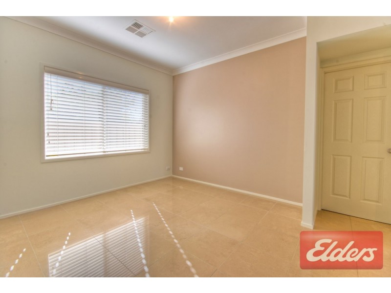 12 Elva Street, Toongabbie NSW 2146