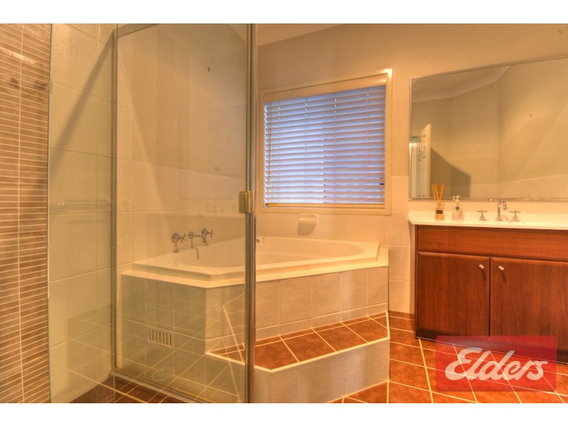 12 Elva Street, Toongabbie NSW 2146