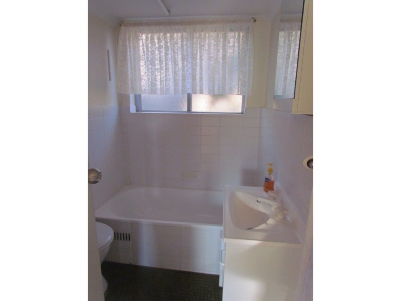 18/15 Good Street, Westmead NSW 2145