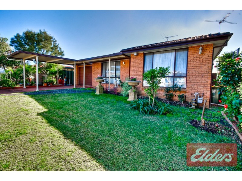 6 Cody Place, Oakhurst NSW 2761