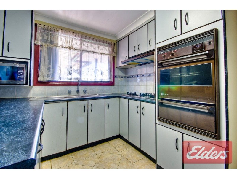 6 Cody Place, Oakhurst NSW 2761