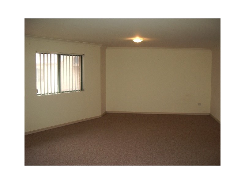 11/503 Wentworth Avenue, Toongabbie NSW 2146