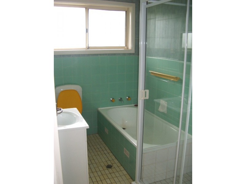 23 Bombala Street, Pendle Hill NSW 2145