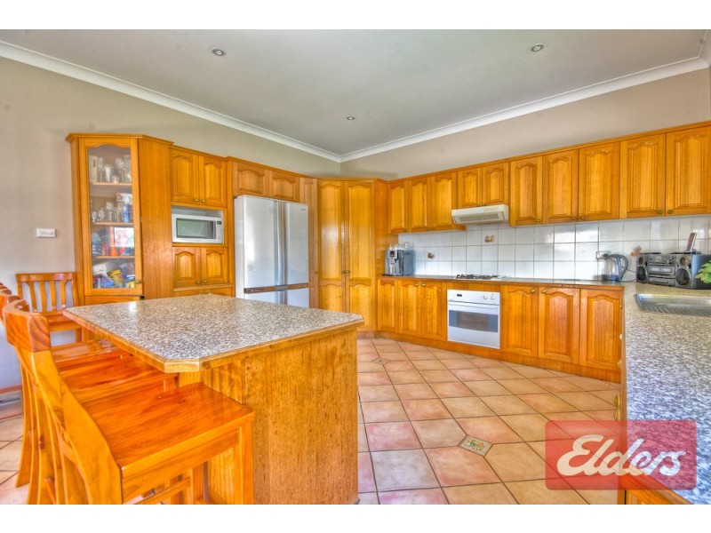 98 Ballandella Road, Toongabbie NSW 2146