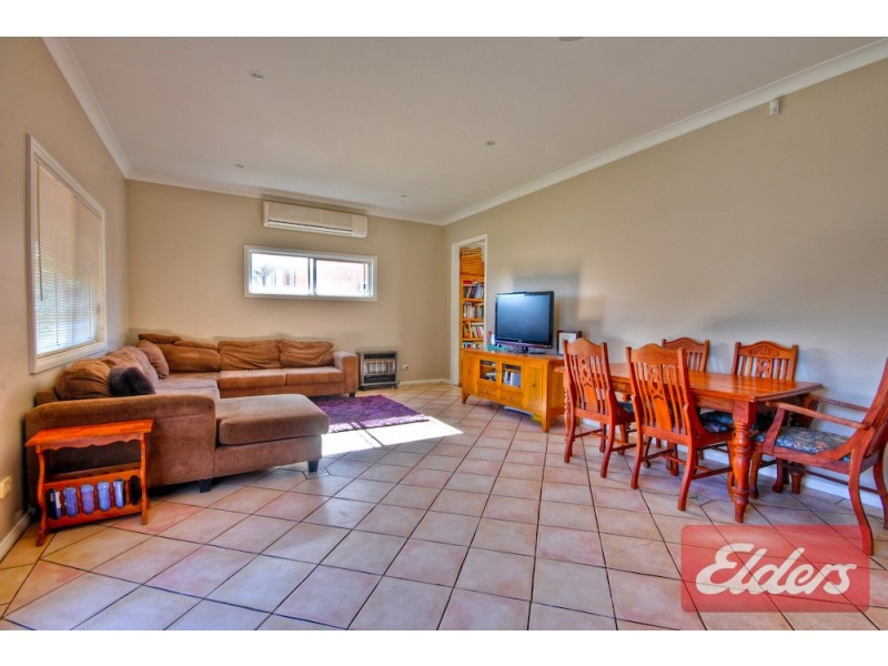 98 Ballandella Road, Toongabbie NSW 2146