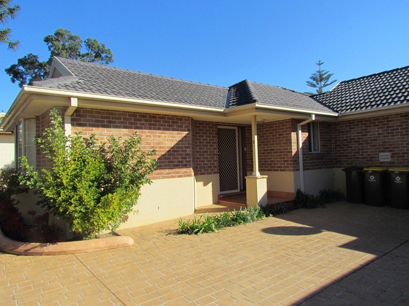 3/26 Carinya Road, Girraween NSW 2145