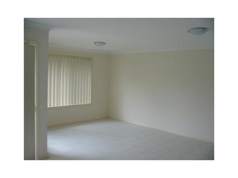 3/26 Carinya Road, Girraween NSW 2145