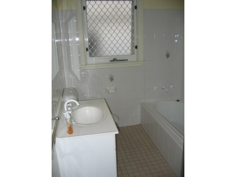 24 Best Road, Seven Hills NSW 2147