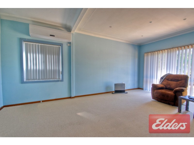 8 Ulonga Place, Toongabbie NSW 2146