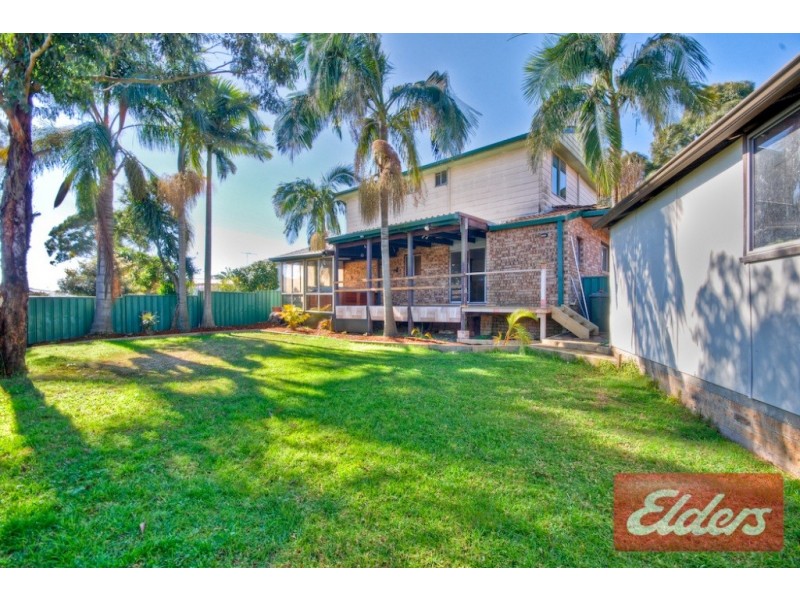 8 Ulonga Place, Toongabbie NSW 2146