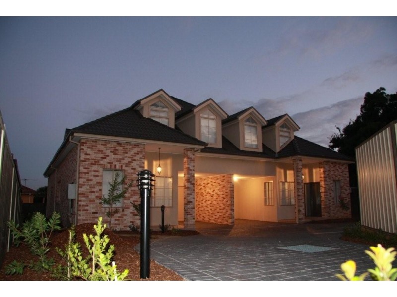 2/64 Australia Street, Oxley Park NSW 2760