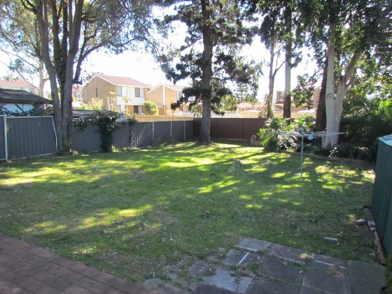 6 Melody Street, Toongabbie NSW 2146