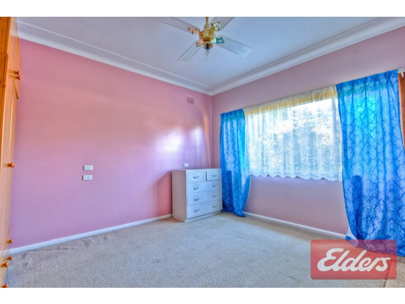 2 Preston Road, Old Toongabbie NSW 2146