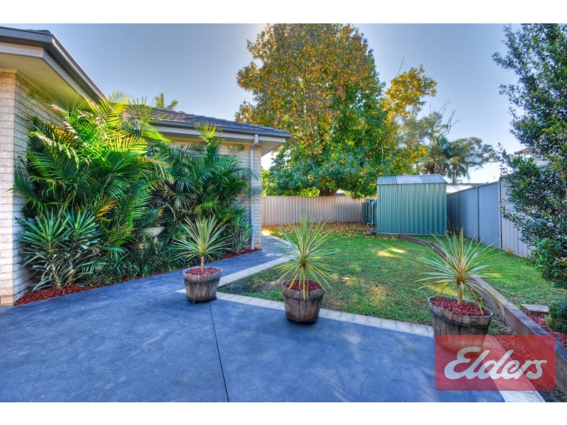 12 Elva Street, Toongabbie NSW 2146