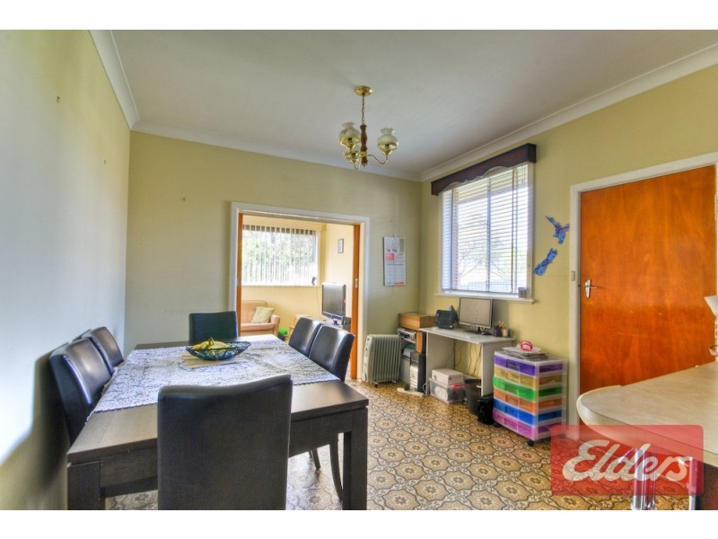 36 The Crescent, Toongabbie NSW 2146