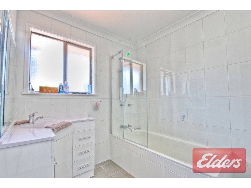10 Manly Place, Kings Langley NSW 2147
