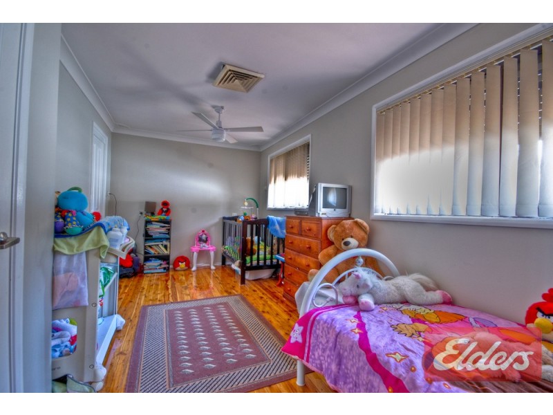 10 Manly Place, Kings Langley NSW 2147