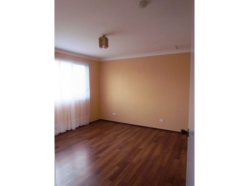 2A Tucks Rd, Toongabbie NSW 2146