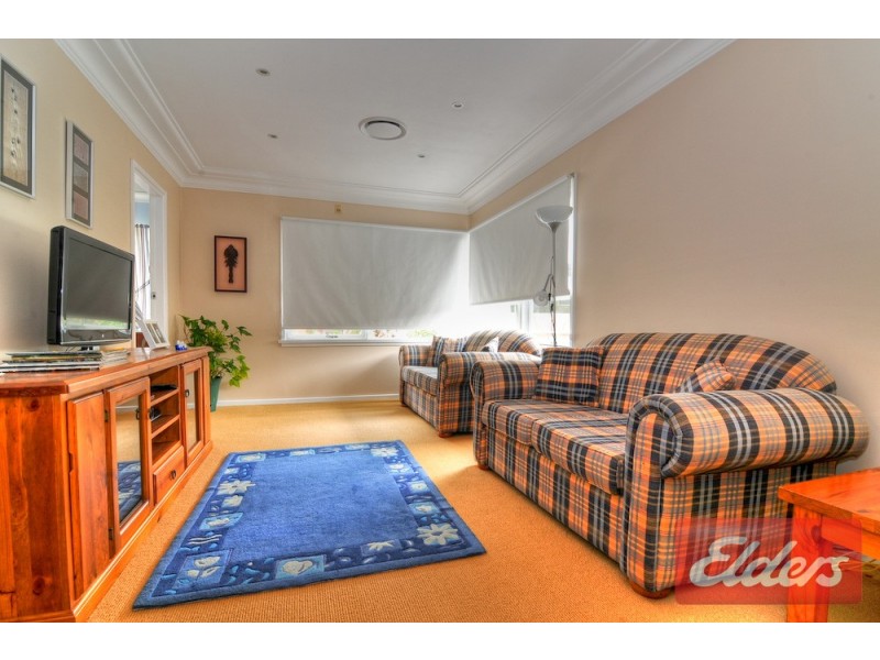 9 Oval Street, Old Toongabbie NSW 2146