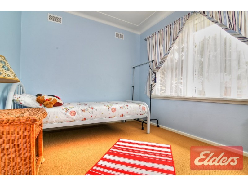 9 Oval Street, Old Toongabbie NSW 2146