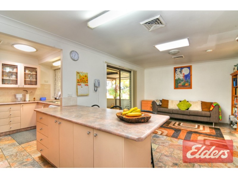 28A Reynolds Street, Toongabbie NSW 2146