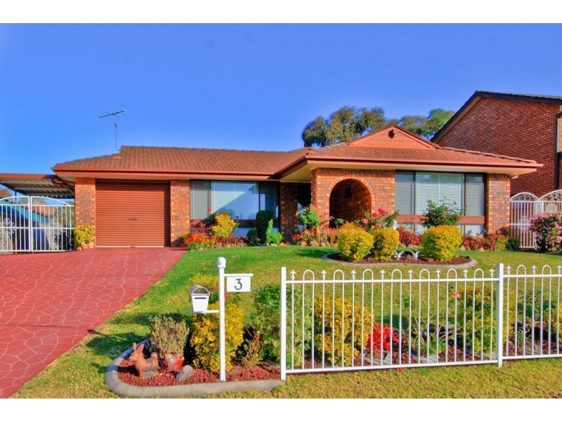 3 Penn Crescent, Quakers Hill NSW 2763