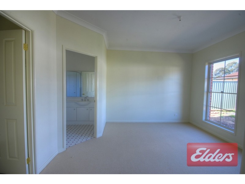 10a Barangaroo Road, Toongabbie NSW 2146