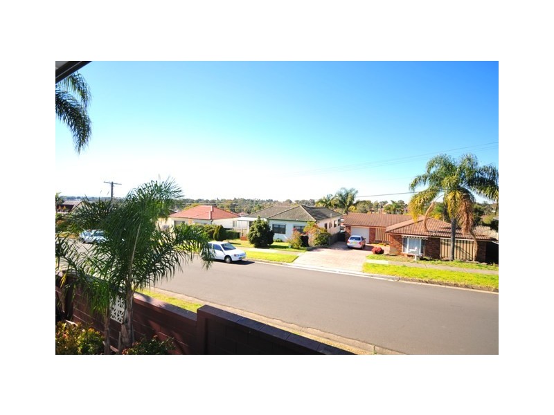 34 Hazel Street, Girraween NSW 2145